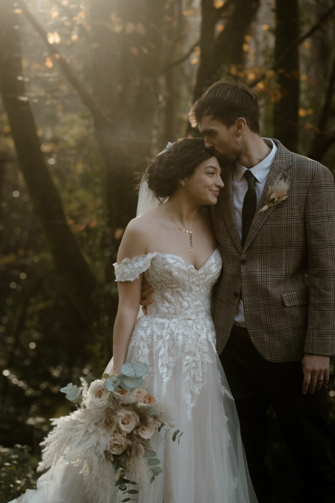 Autumn themed wedding photos