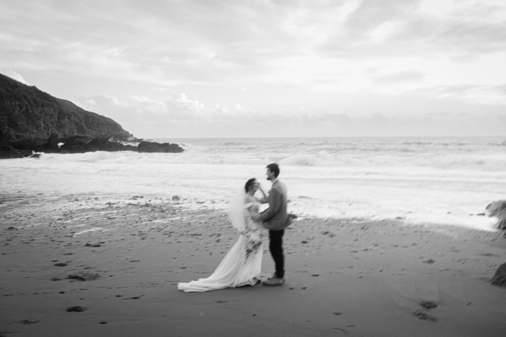 Blurry Wedding Beach Photos